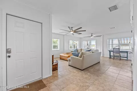 Entry Way - 17 Vip Is #A, Grant, FL 32949 photo 4 of 5
