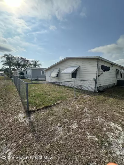480 Egret Cir, Micco, FL 32976 photo 27
