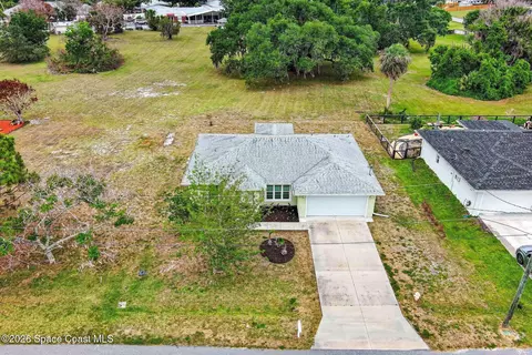 11881182 Ver Cir NE, Palm Bay, FL 32905