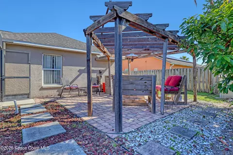 Exterior - 1432 Old Millpond Rd, Melbourne, FL 32940 photo 12 of 14