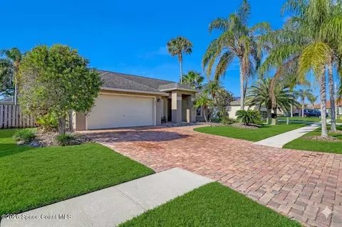 1432 Old Millpond Rd, Melbourne, FL 32940