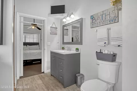 Bath - 1432 Old Millpond Rd, Melbourne, FL 32940 photo 6 of 7