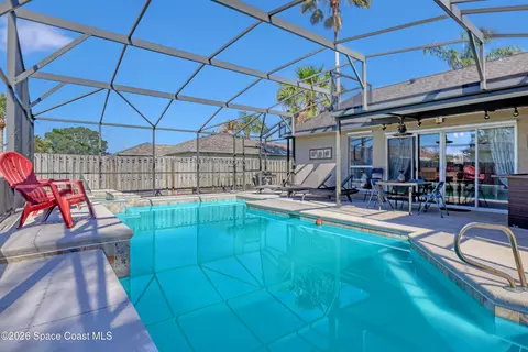 Exterior - 1432 Old Millpond Rd, Melbourne, FL 32940 photo 6 of 14
