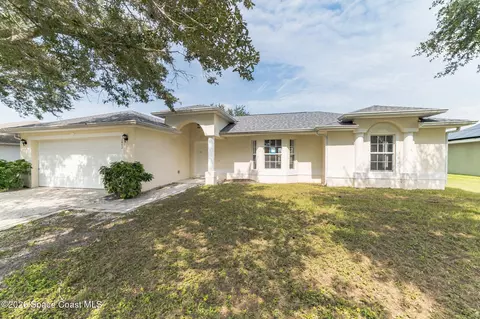 1451 Hepner St SE, Palm Bay, FL 32909