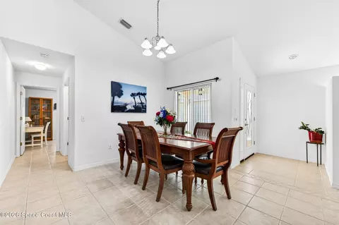 Dining - 3417 Hoofprint Dr, Melbourne, FL 32940 photo 1 of 4