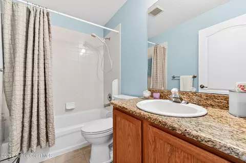 Bath - 3417 Hoofprint Dr, Melbourne, FL 32940 photo 3 of 3