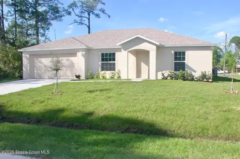 1671 Welland St SE, Palm Bay, FL 32909