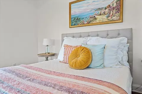 Bedroom - 201 Loggerhead Dr, Melbourne Beach, FL 32951 photo 3 of 11