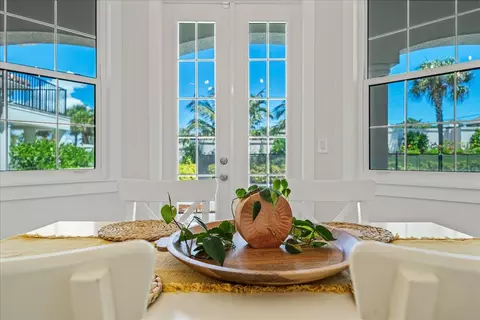 Dining - 201 Loggerhead Dr, Melbourne Beach, FL 32951 photo 2 of 6
