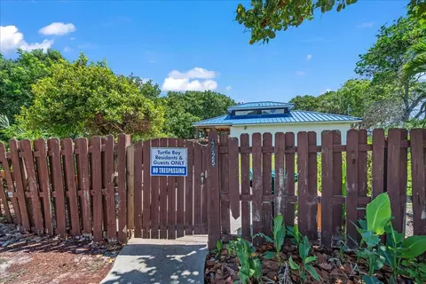 Exterior - 201 Loggerhead Dr, Melbourne Beach, FL 32951 photo 21 of 21