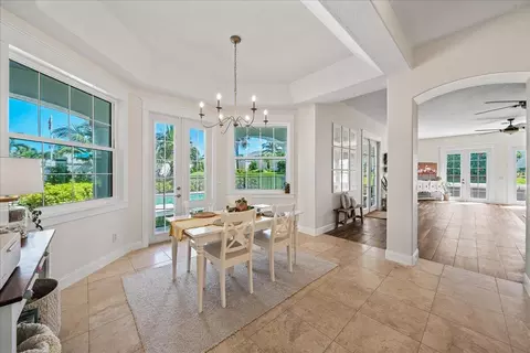 Dining - 201 Loggerhead Dr, Melbourne Beach, FL 32951 photo 5 of 6