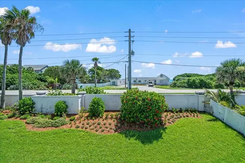 Exterior - 201 Loggerhead Dr, Melbourne Beach, FL 32951 photo 8 of 21