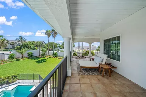 Exterior - 201 Loggerhead Dr, Melbourne Beach, FL 32951 photo 7 of 21