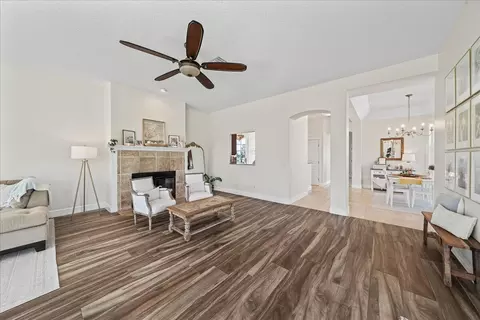 Living - 201 Loggerhead Dr, Melbourne Beach, FL 32951 photo 3 of 3