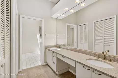 Bath - 604 Brookwood Pl, Melbourne, FL 32940 photo 3 of 4