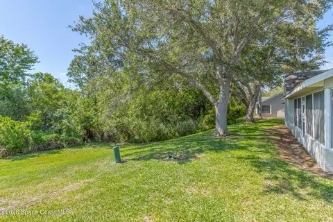 Exterior - 604 Brookwood Pl, Melbourne, FL 32940 photo 6 of 15