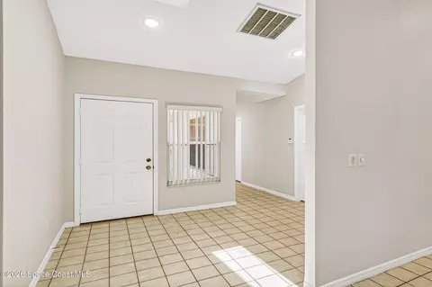 Entry Way - 604 Brookwood Pl, Melbourne, FL 32940 photo 3 of 3