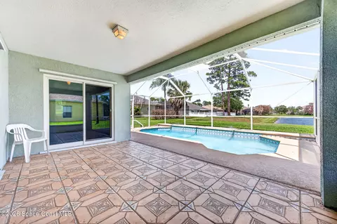 Exterior - 445 Stonehenge Cir, Rockledge, FL 32955 photo 3 of 10