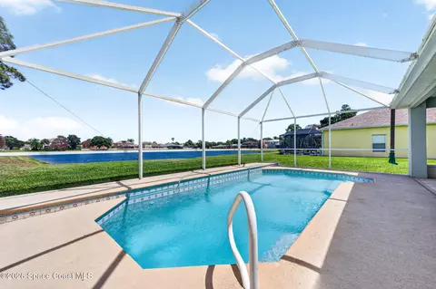 Exterior - 445 Stonehenge Cir, Rockledge, FL 32955 photo 5 of 10