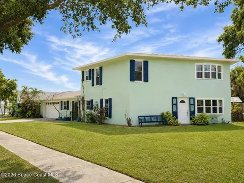 232 Circle Dr, Cape Canaveral, FL 32920