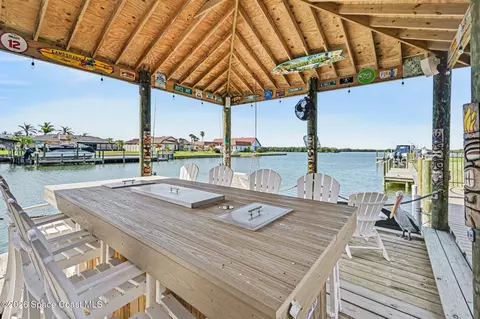 178 Saint Croix Ave, Cocoa Beach, FL 32931