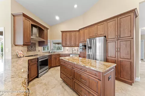 Kitchen - 730 Palmer Way, Melbourne, FL 32940 photo 1 of 7