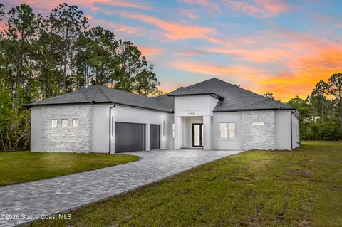 19536 Mardi Gras St, Orlando, FL 32833