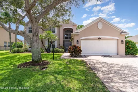 Exterior - 330 Chennault Ln, Rockledge, FL 32955 photo 2 of 7