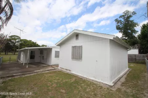 Exterior - 441 Bluff Dr, Melbourne, FL 32901 photo 1 of 2