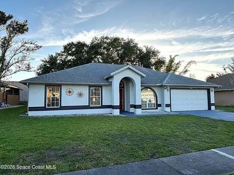 1948 Jacques Dr, Melbourne, FL 32940