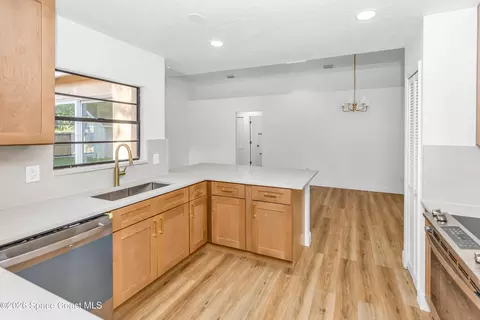 Kitchen - 4845 Hawley Rd, Cocoa, FL 32927 photo 2 of 2
