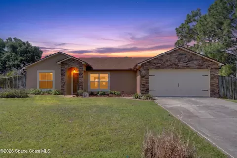 1467 Higbee St SE, Palm Bay, FL 32909