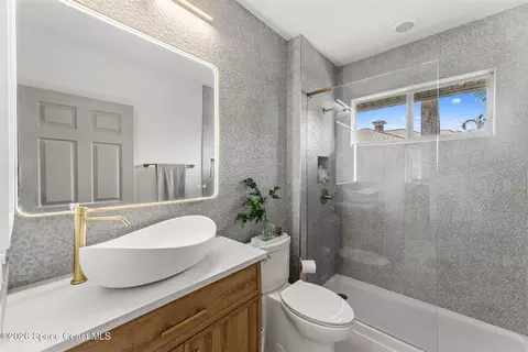 Bath - 2843 Bellwind Cir, Rockledge, FL 32955 photo 4 of 5