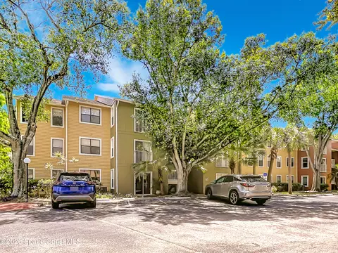 225 S Tropical Trl #601, Merritt Island, FL 32952