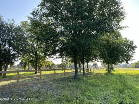 280 Cavalier St, Palm Bay, FL 32909