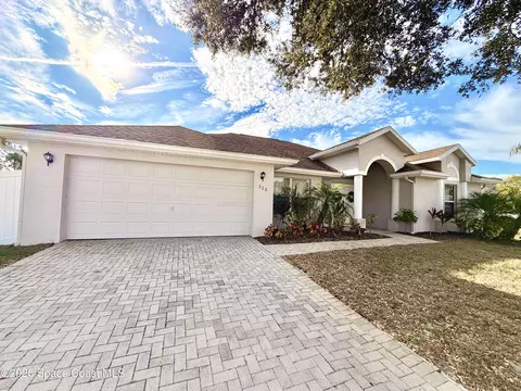 322 Warner Rd SW, Palm Bay, FL 32908