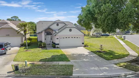 2303 Early Dawn Cir, Melbourne, FL 32935