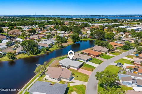 310 Bayhead Dr, Melbourne, FL 32940