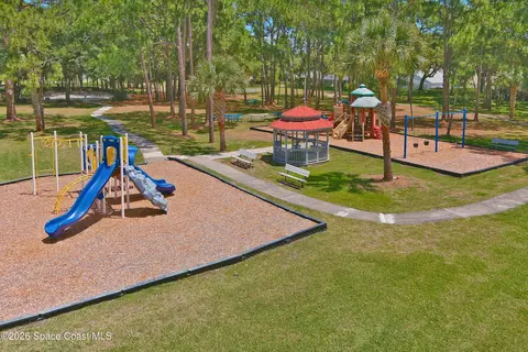 View/Area - 394 Tunbridge Dr, Rockledge, FL 32955 photo 9 of 10