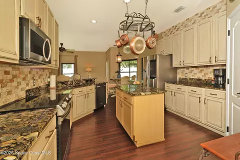 Kitchen - 394 Tunbridge Dr, Rockledge, FL 32955 photo 1 of 3