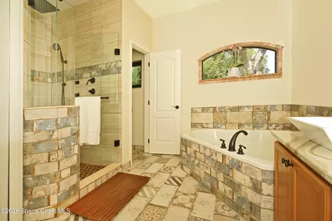 Bath - 394 Tunbridge Dr, Rockledge, FL 32955 photo 2 of 5