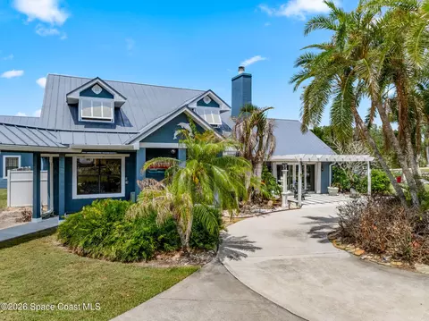 2955 N Tropical Trl, Merritt Island, FL 32953