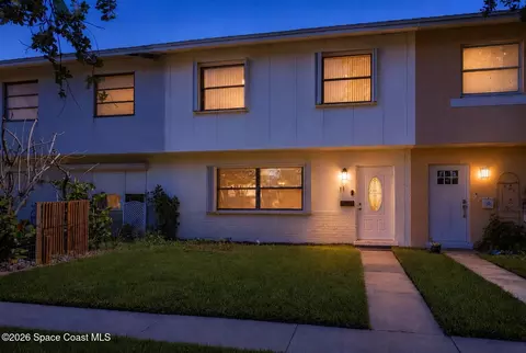 11 Fillmore Ct, Satellite Beach, FL 32937