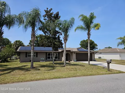Exterior - 1925 Bradway St NE, Palm Bay, FL 32905 photo 1 of 10
