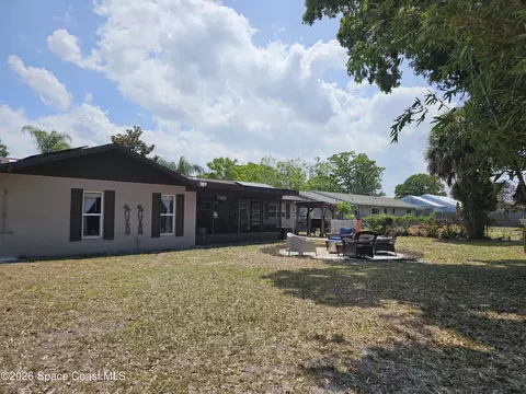 Exterior - 1925 Bradway St NE, Palm Bay, FL 32905 photo 9 of 10