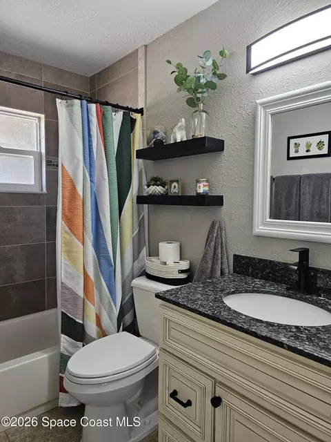 Bath - 1925 Bradway St NE, Palm Bay, FL 32905 photo 6 of 6