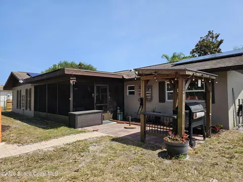 Exterior - 1925 Bradway St NE, Palm Bay, FL 32905 photo 7 of 10