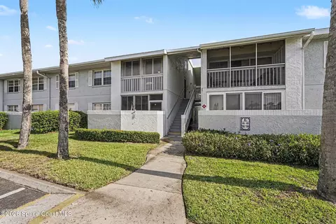 969 Sonesta Ave NE #206, Palm Bay, FL 32905