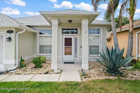 1104 Sedgewood Cir, Melbourne, FL 32904