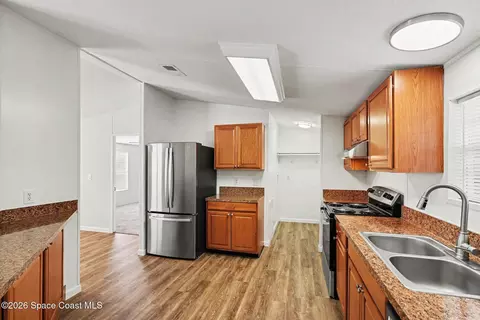 423 Brozman Ln, Cocoa, FL 32927 photo 7